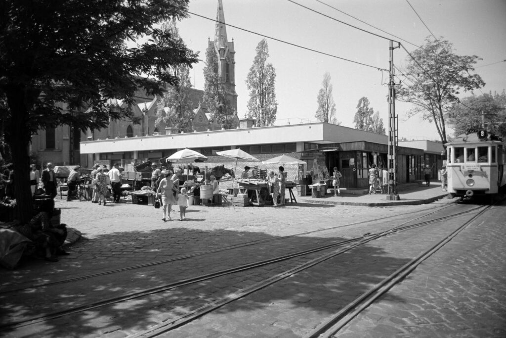 Szent István (István) tér, 1968. Fortepan / Artfókusz