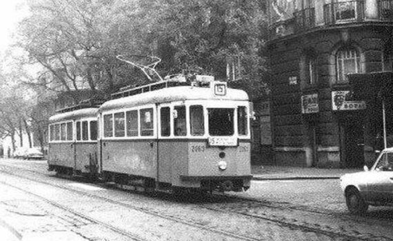 Pozsonyi út és Balzac utca sarok, 1970-es évek. Forrás: Budapest régi képeken (Facebook)